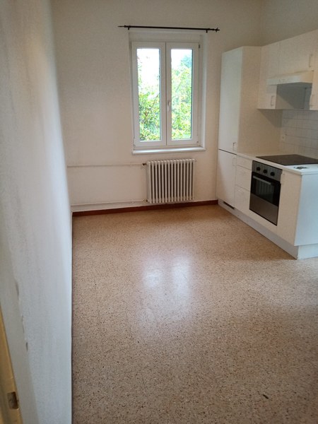 Affitto: appartamento in zona tranquilla 6832 Pedrinate 6832 Pedrinate